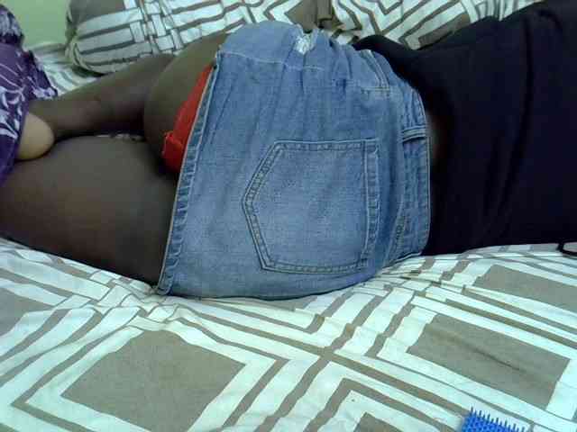 Sexyyves webcam