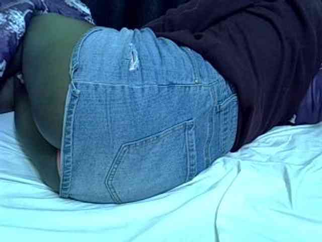 Sexyyves webcam