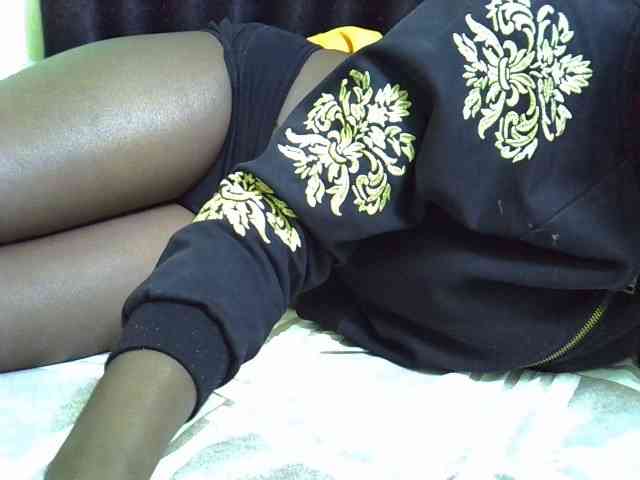 Sexyyves webcam