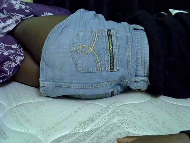 Sexyyves webcam