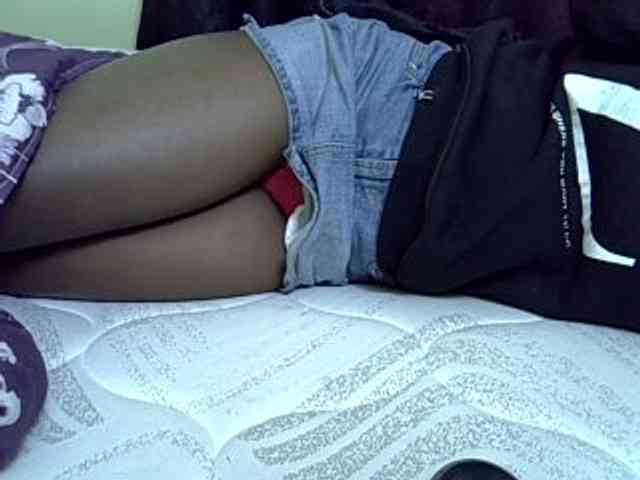 Sexyyves webcam