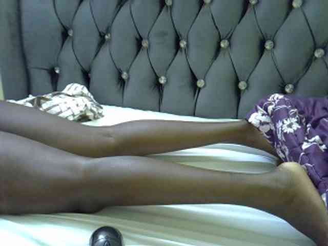 Sexyyves webcam