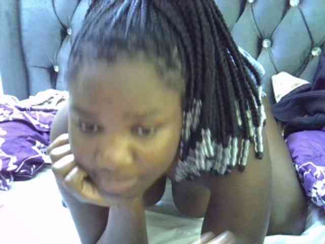 Sexyyves webcam