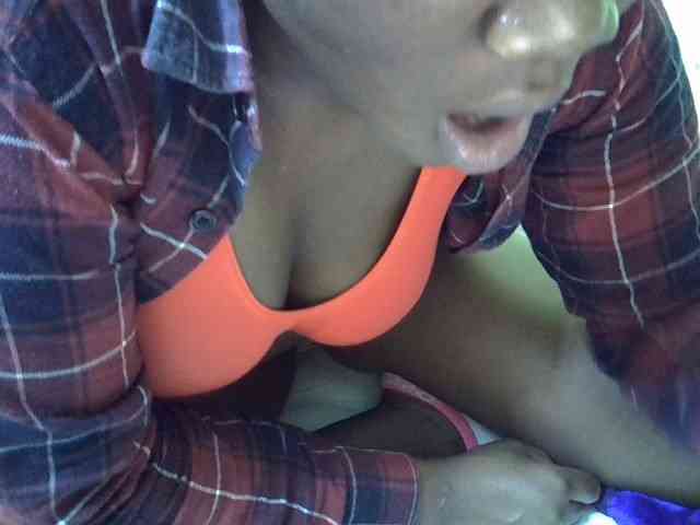 Sexyyves webcam