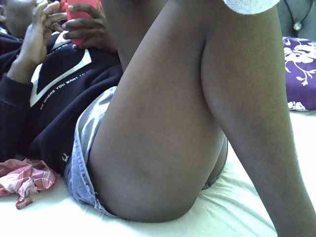 Sexyyves webcam