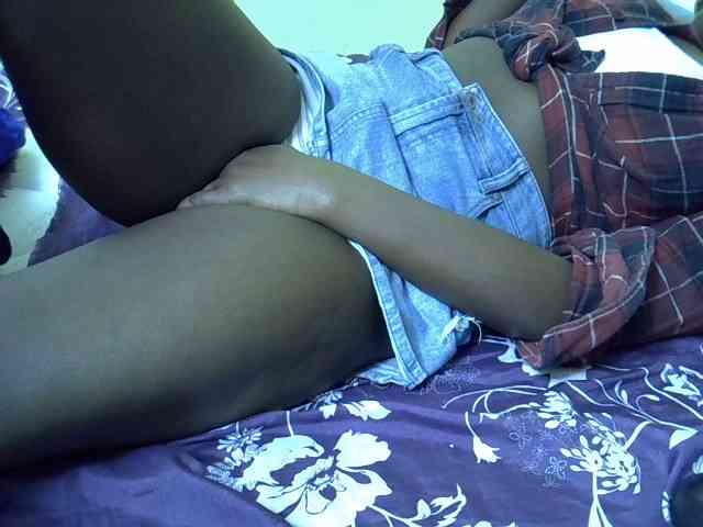Sexyyves webcam