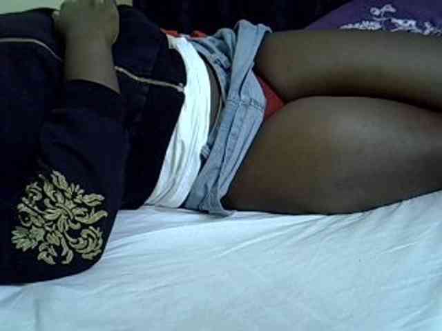 Sexyyves webcam