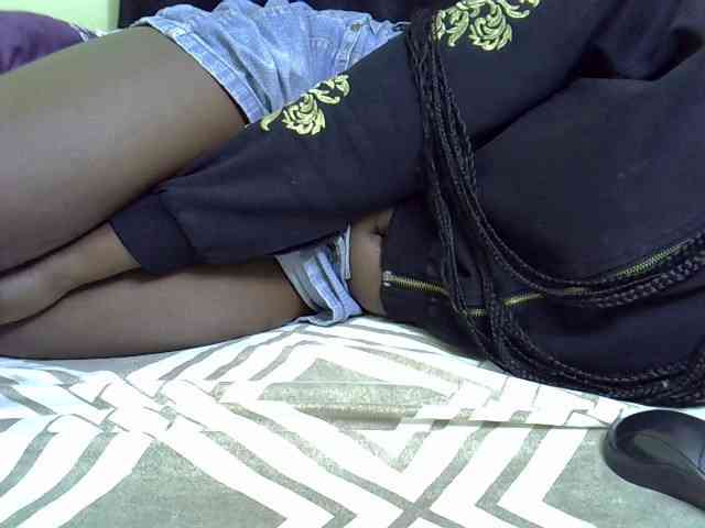 Sexyyves webcam