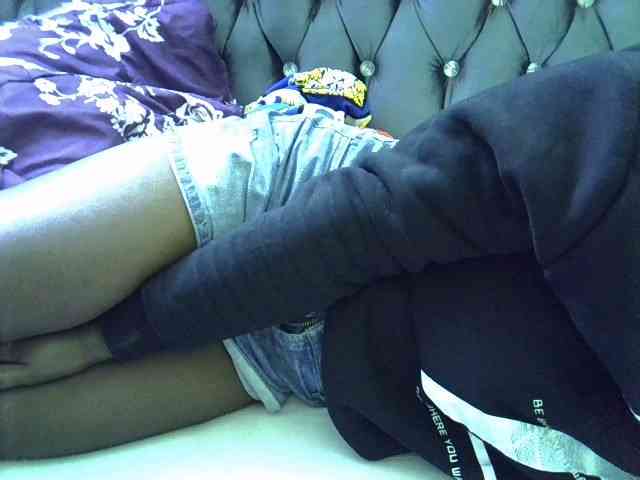 Sexyyves webcam