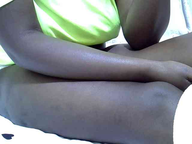 Sexyyves webcam