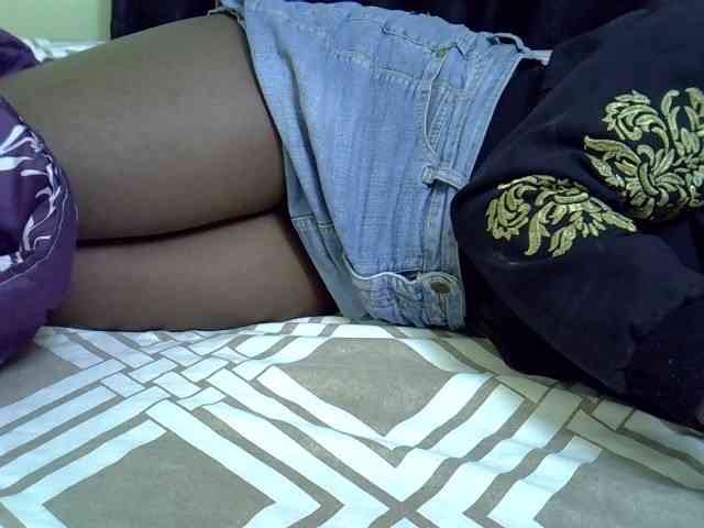 Sexyyves webcam