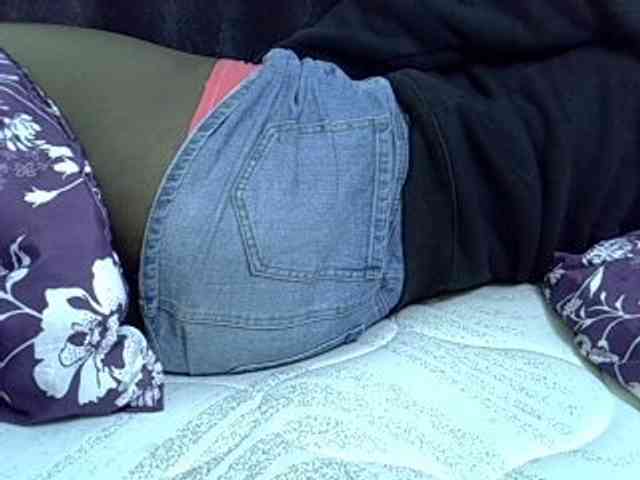 Sexyyves webcam