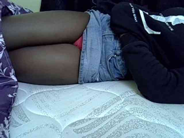 Sexyyves webcam