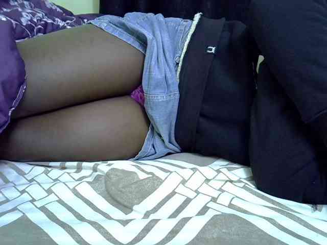 Sexyyves webcam
