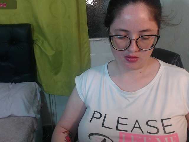 KrystalAdams's BongaCams show and profile