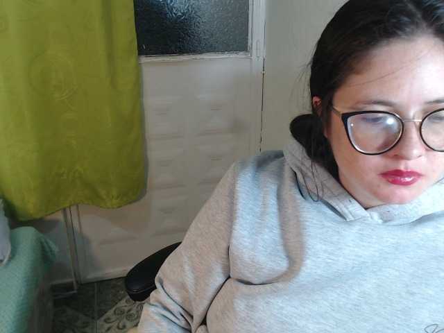 KrystalAdams's BongaCams show and profile