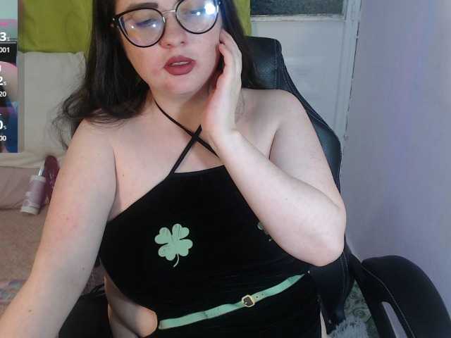 KrystalAdams's BongaCams show and profile