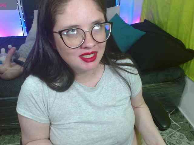KrystalAdams webcam