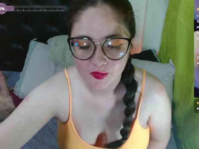 KrystalAdams webcam