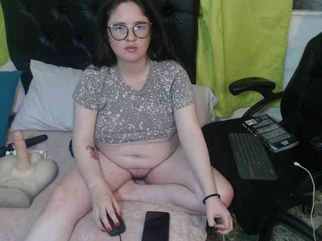 KrystalAdams Live Webcam on BongaCams