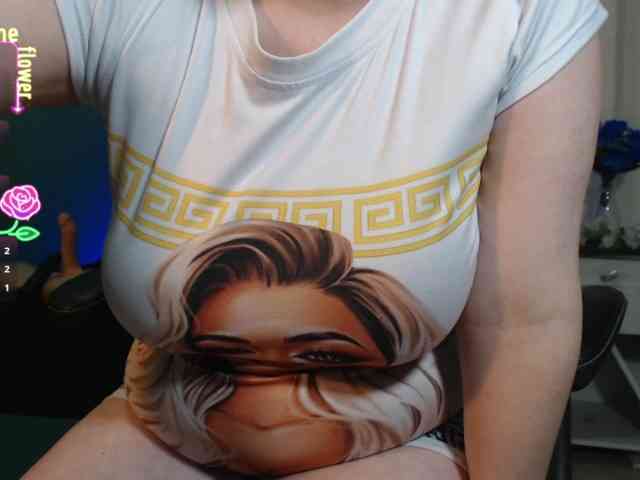 KrystalAdams webcam