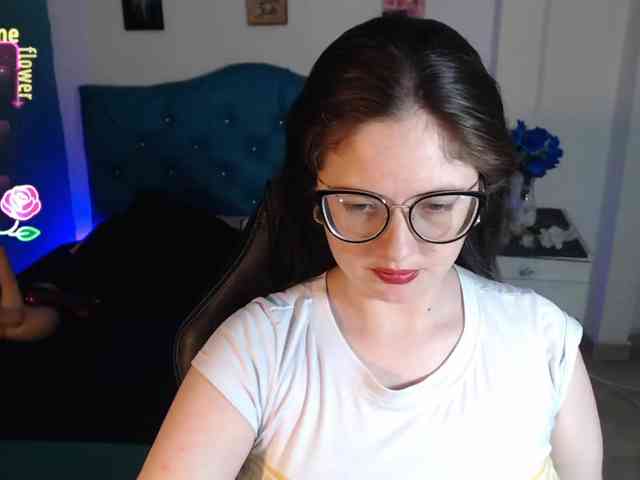 KrystalAdams webcam
