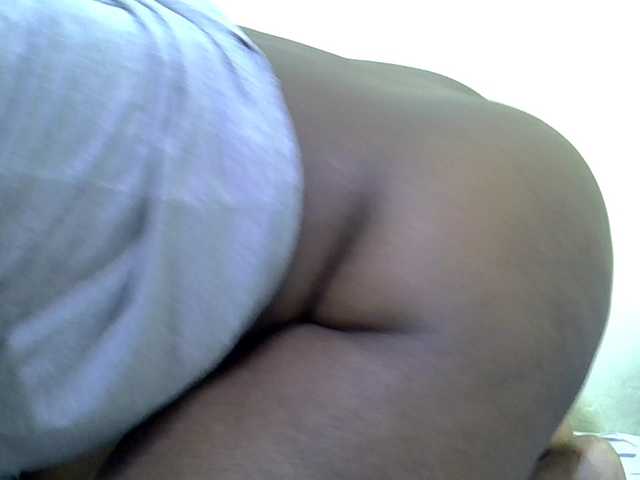 Candilili webcam bongacams model stream image