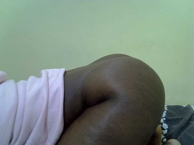 Candilili's BongaCams show and profile