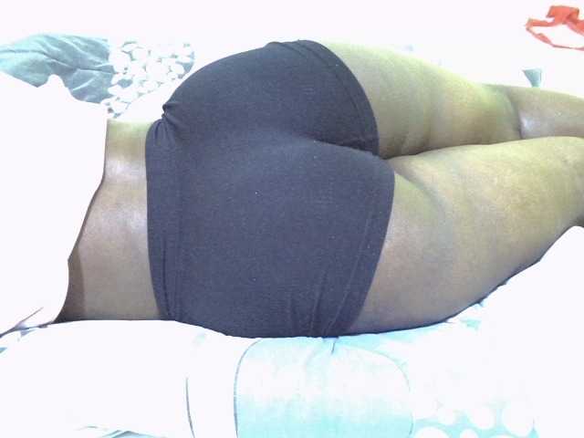 Candilili's BongaCams show and profile