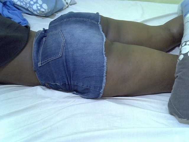 Candilili's BongaCams show and profile