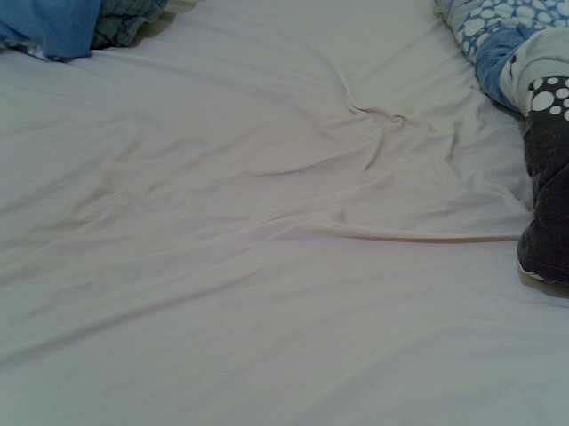 le modèle Candilili est en webcam porno dans un show sur le site bongacams, il possède les tags suivants: Ebony,Brunette,Trimmed