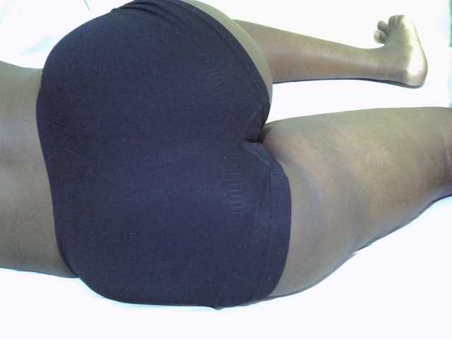 Candilili webcam bongacams model stream image