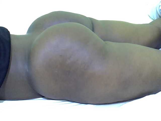 Candilili's BongaCams show and profile