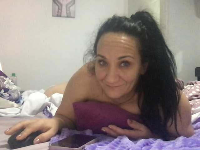 paula19801's BongaCams show and profile