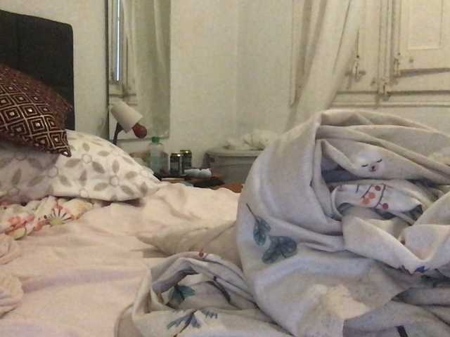 Sex chat gratuit in direct cu paula19801 pe BongaCams