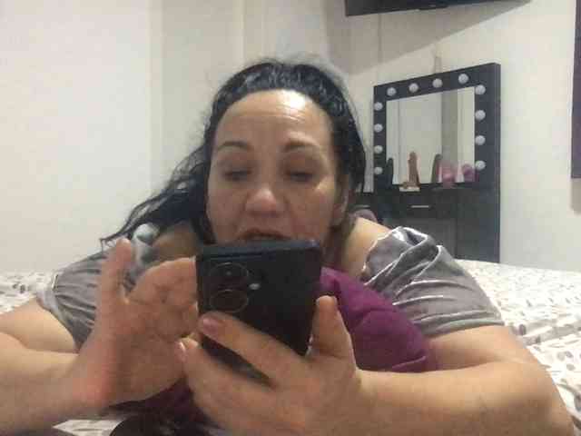 paula19801 paula19801