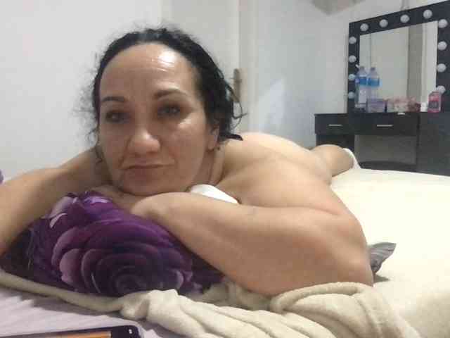 paula19801 paula19801