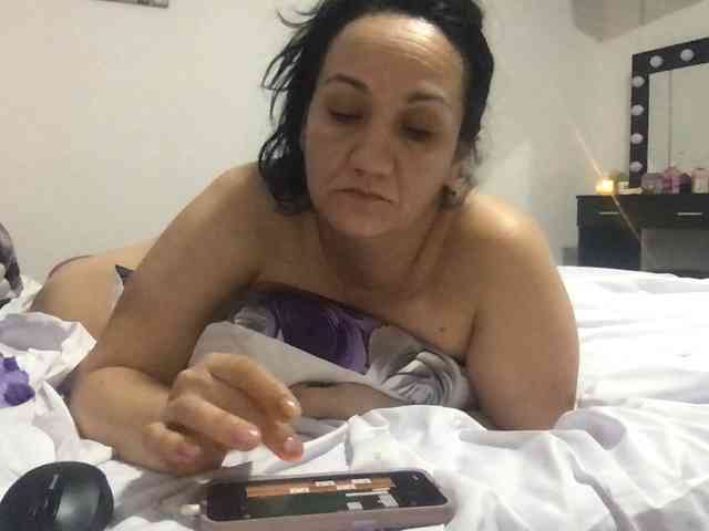 paula19801 paula19801