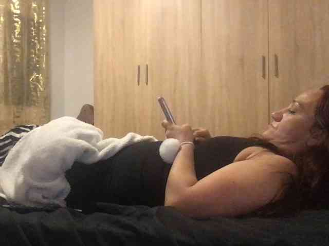 paula19801 Live Webcam on BongaCams