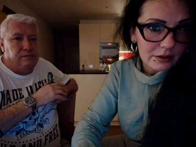 Kinky-Couple-69 webcam