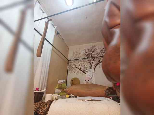 BEENCEE webcam