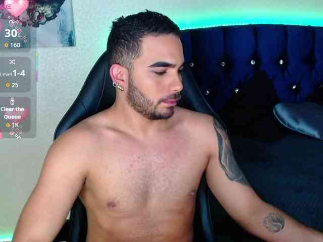 hairyboyx Live Webcam on BongaCams