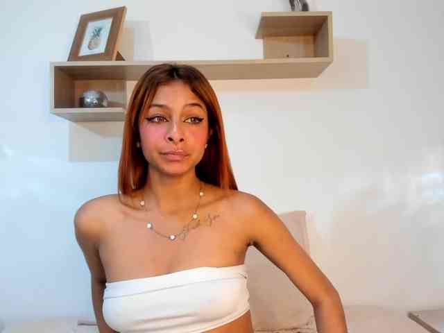 ashley-gomez webcam