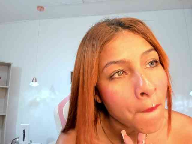 ashley-gomez webcam