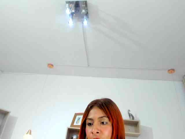 ashley-gomez webcam