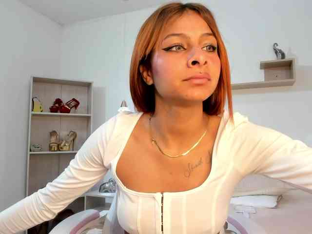 ashley-gomez webcam