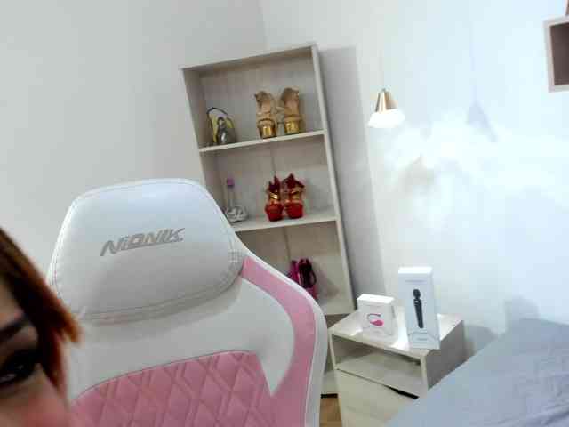 ashley-gomez webcam