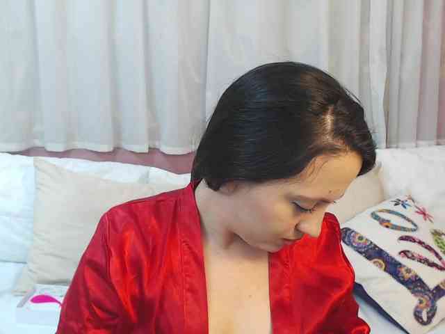 ScarletLevis webcam