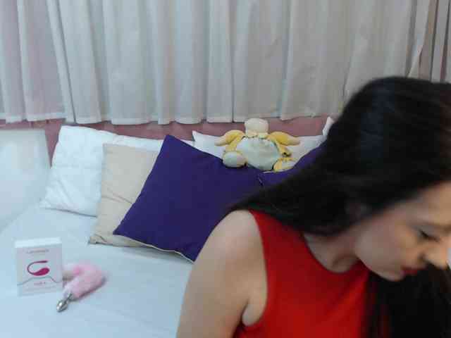 ScarletLevis Live Webcam on BongaCams