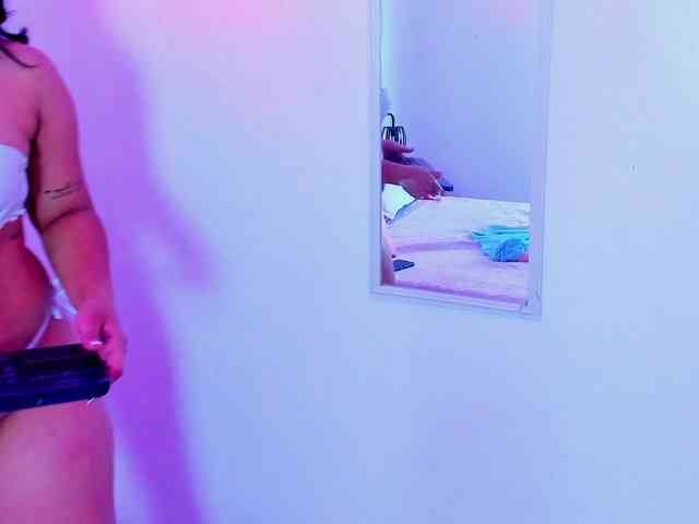 chanellaraes webcam